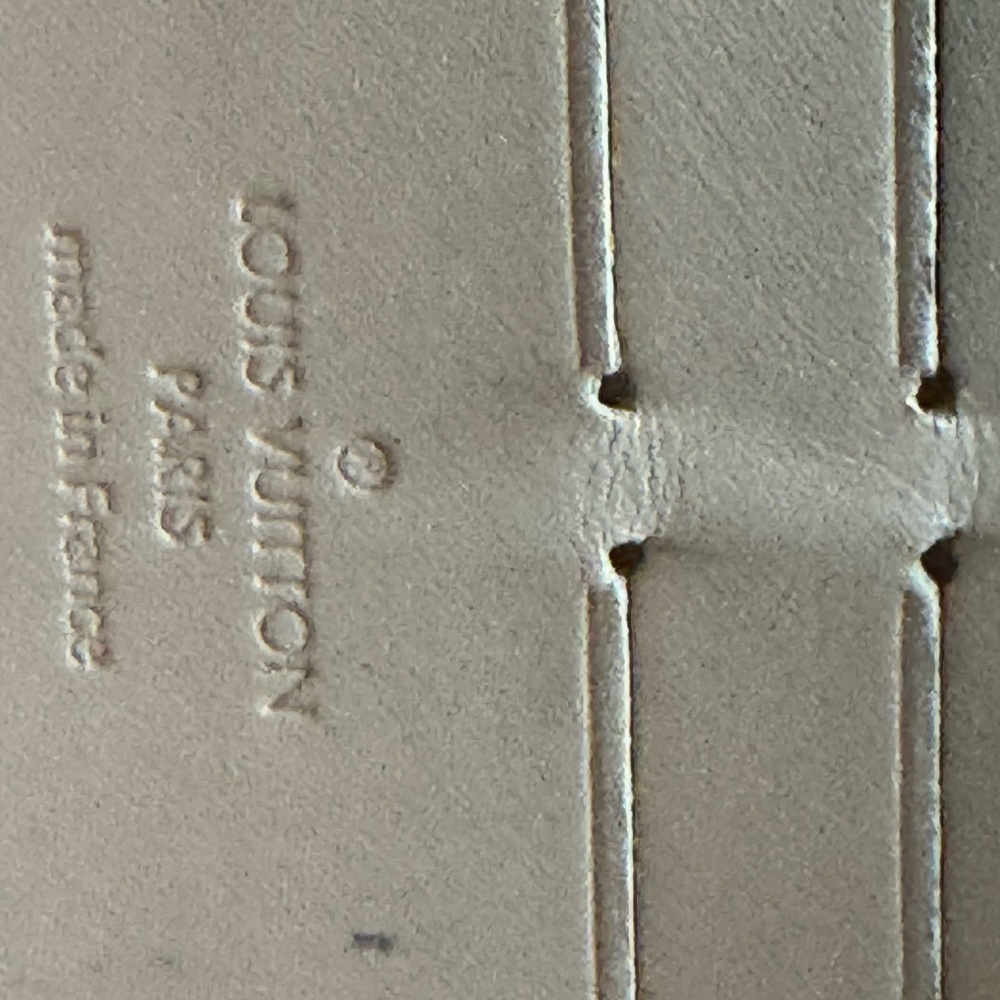 LOUIS VUITTON Zippy Wallet Vernis Noisette - Picture 8 of 12